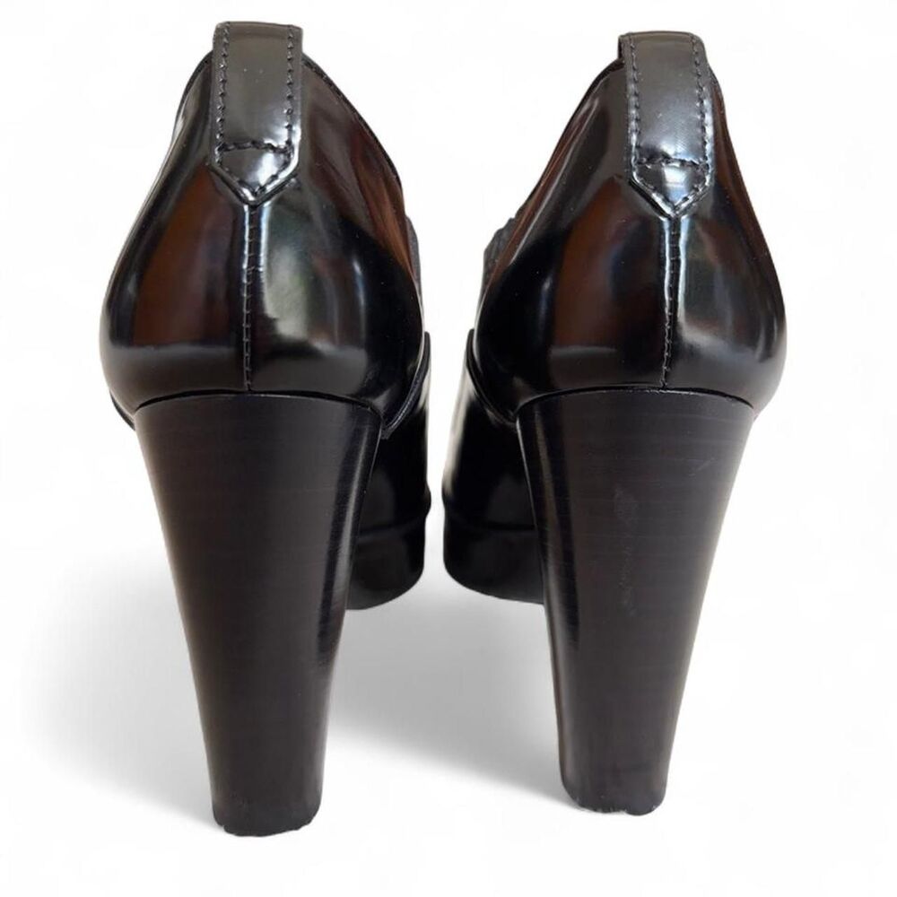 Tod's Black Leather Pointed Toe Heeled Booties size 37/6.5 - Picture 6 of 8